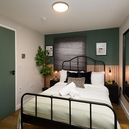 Gad Suite By Koya Homes - 2 Ensuite Bedroom Apartment, Cardiff City Centre, Free Parking エクステリア 写真
