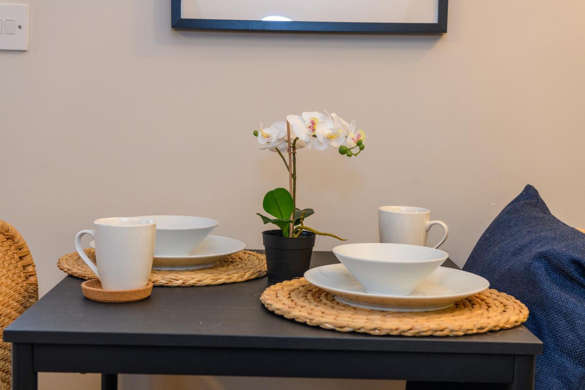 Gad Suite By Koya Homes - 2 Ensuite Bedroom Apartment, Cardiff City Centre, Free Parking エクステリア 写真