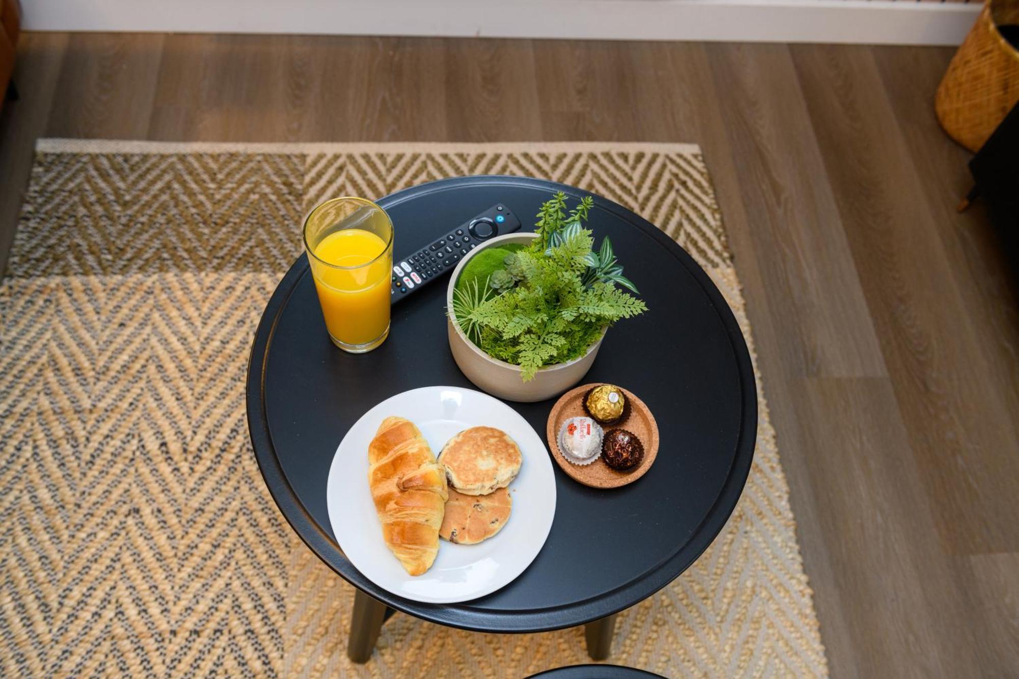 Gad Suite By Koya Homes - 2 Ensuite Bedroom Apartment, Cardiff City Centre, Free Parking エクステリア 写真