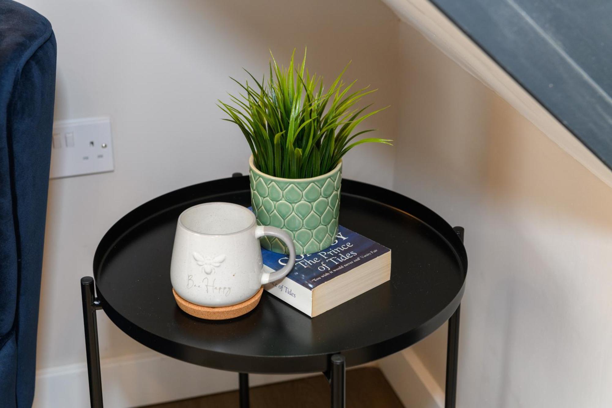 Gad Suite By Koya Homes - 2 Ensuite Bedroom Apartment, Cardiff City Centre, Free Parking エクステリア 写真