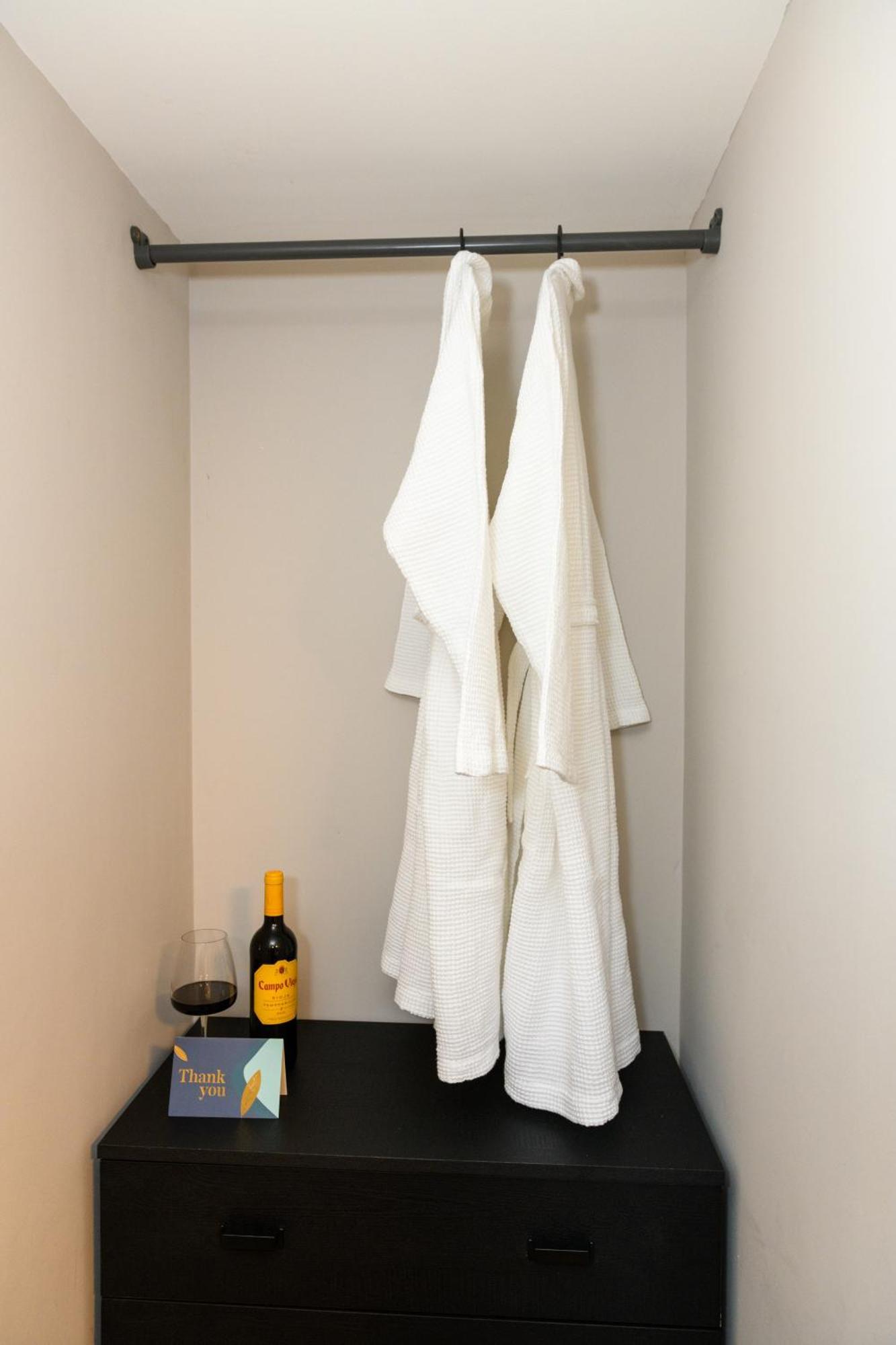 Gad Suite By Koya Homes - 2 Ensuite Bedroom Apartment, Cardiff City Centre, Free Parking エクステリア 写真